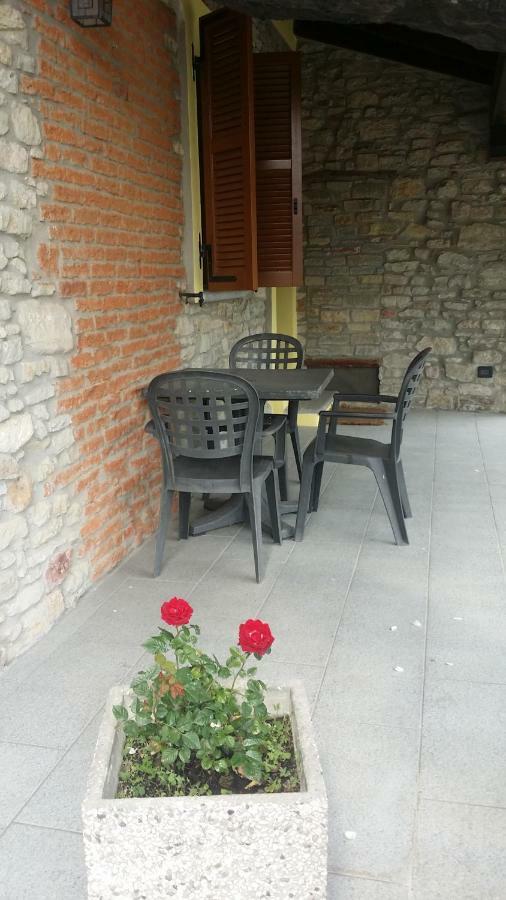 La Casa Di Valerio Villa Montabone Exteriör bild